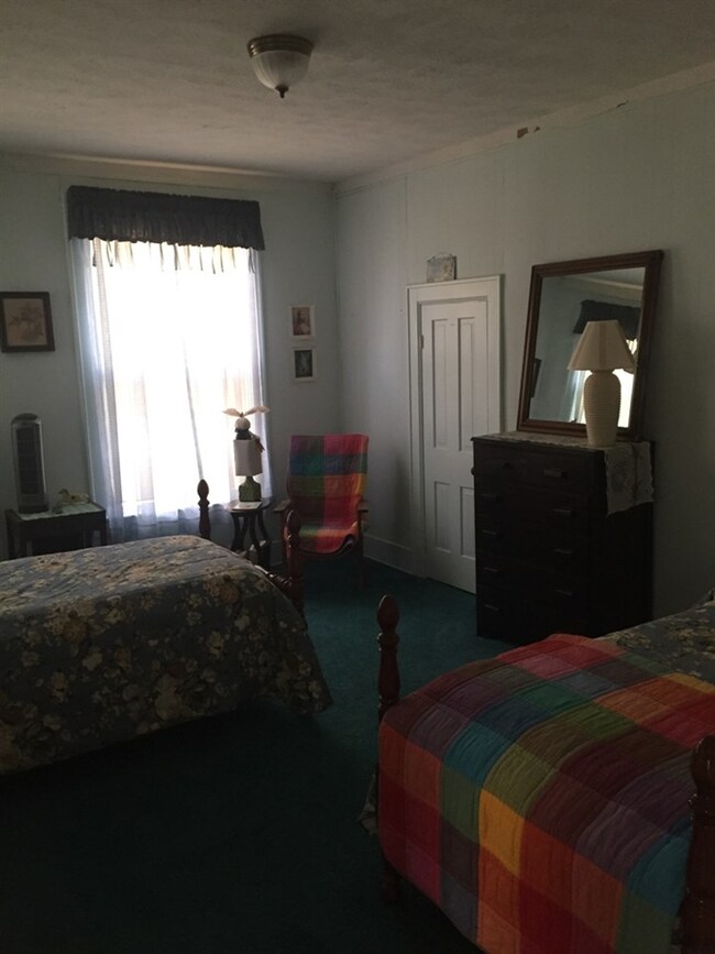 712 W Howard St, Muncie, IN 47305 - photo 6