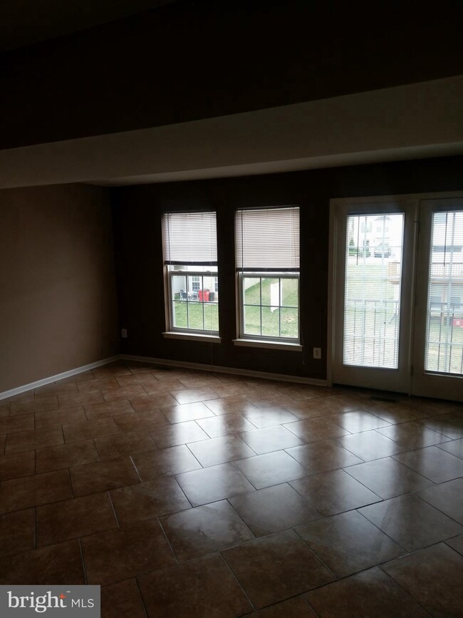 1245 Mare St, Ranson, WV 25438 - photo 4