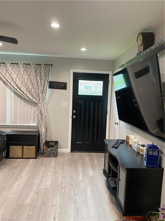 28 Iroquois St, Struthers, OH 44471 - photo 7