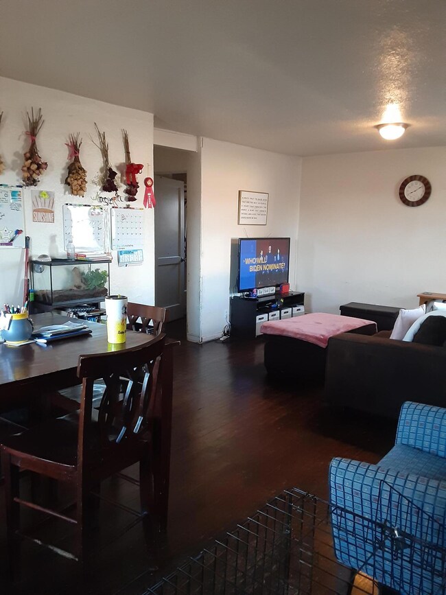 430 Lomaland Dr, El Paso, TX 79907 - photo 4