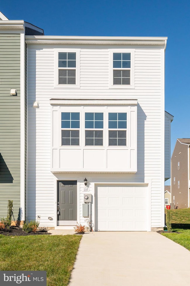 115 Tuxford Rd, Falling Wtrs, WV 25419 - photo 3