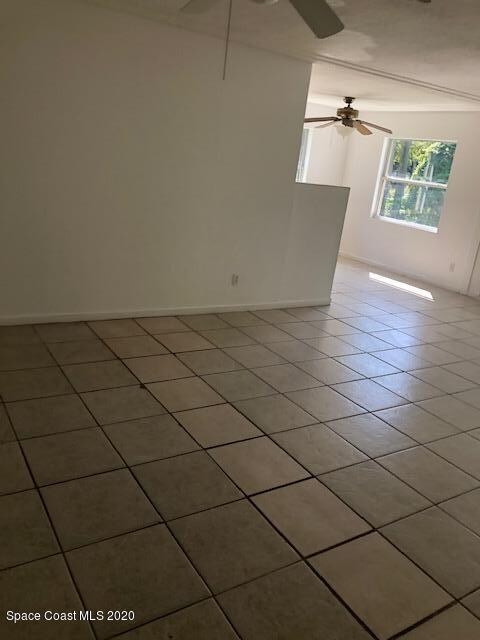 860 SANDGATE LR DR