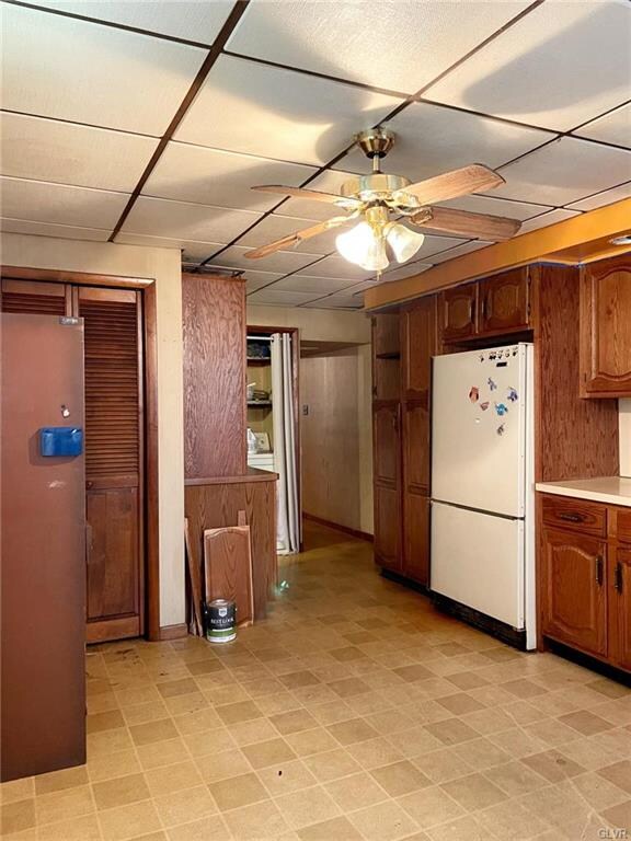 339 W Patterson St, Lansford, PA 18232 - photo 5