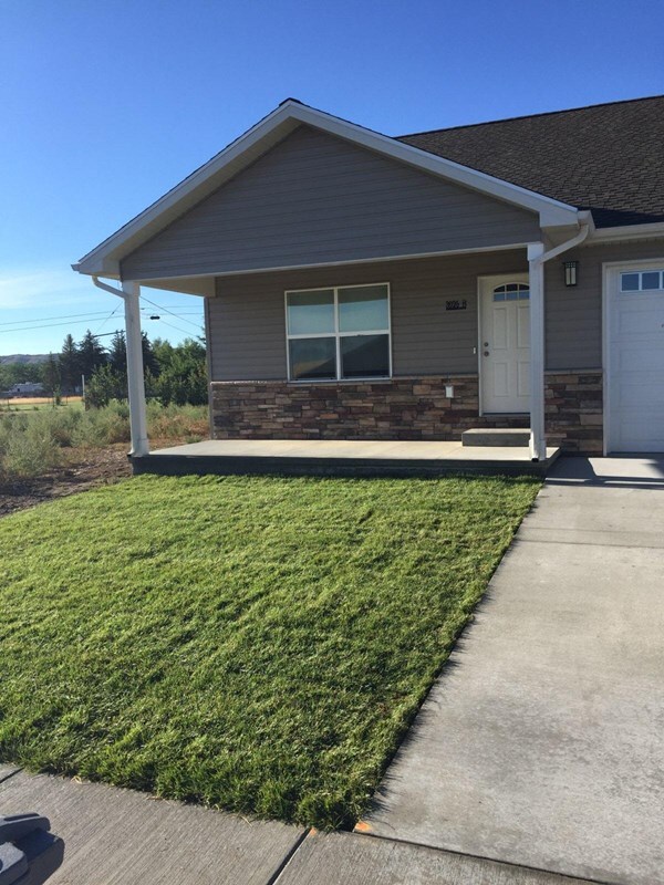 3026 Hardpan Ave unit A & B, Cody, WY 82414 - photo 2