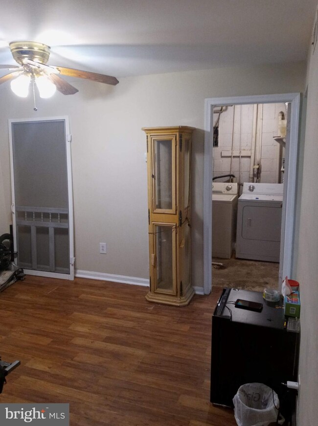 6376 Birch Leaf Ct unit 3A, Burke, VA 22015 - photo 5