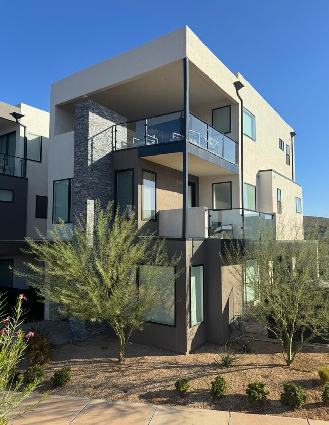 723 W Sapphire Ln, St. George, UT 84790 - photo 3