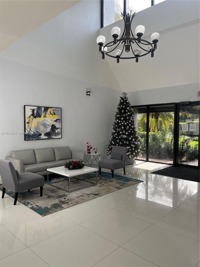 200 Lakeview Dr unit 311, Weston, FL 33326 - photo 3