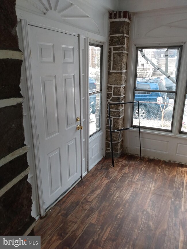 295 Copley Rd, Upper Darby, PA 19082 - photo 3