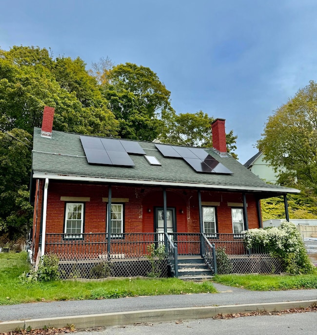 25 Summer St, Gardiner, ME 04345 - photo 2