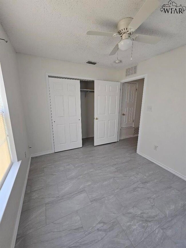 1608 30th St, Wichita Falls, TX 76302 - photo 7
