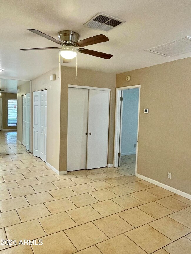 99 N Cooper Rd unit 127, Chandler, AZ 85225 - photo 4