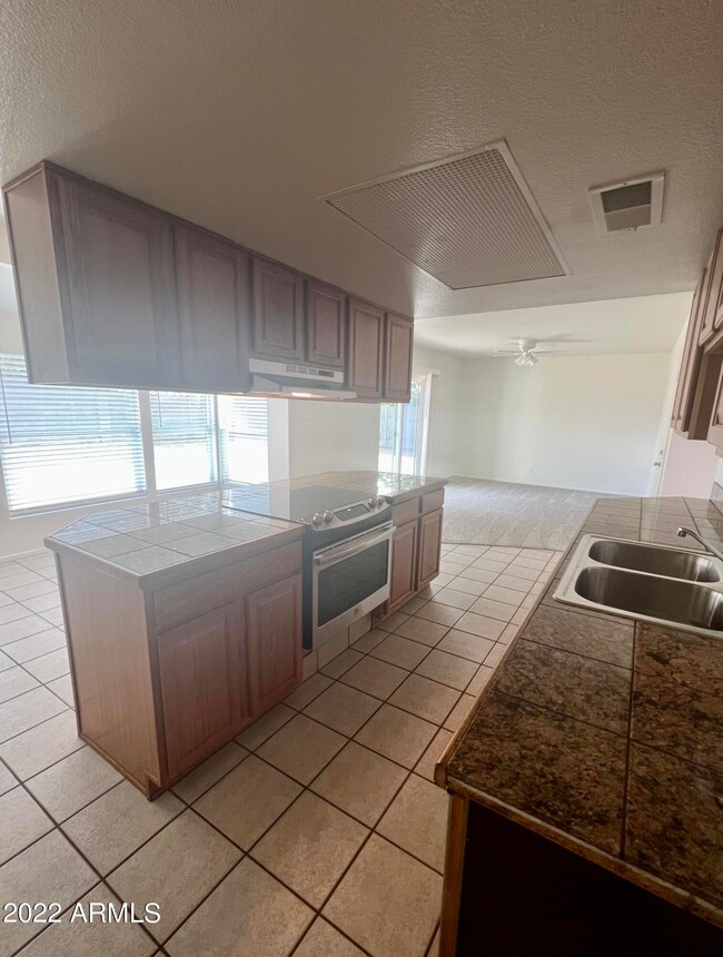 4619 E Grandview St, Mesa, AZ 85205 - photo 4