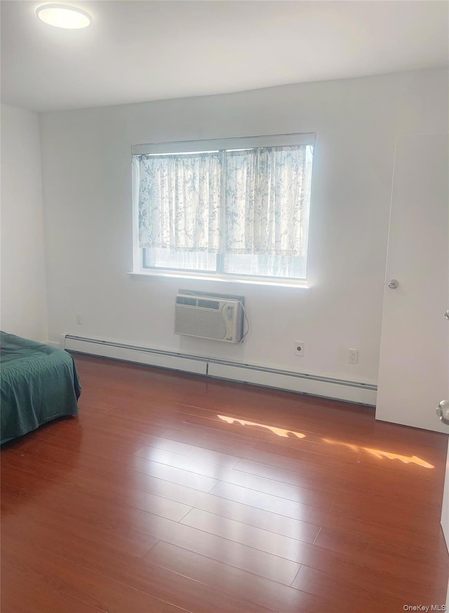 18-11 123rd St unit 4F, College Point, NY 11356 - photo 4