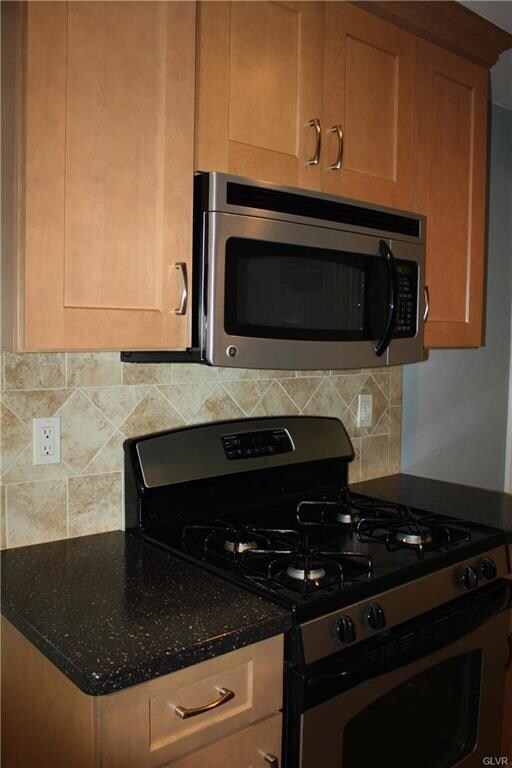 1642 Easton Ave, Bethlehem, PA 18017 - photo 5