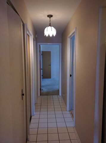 600 Naples Ct unit 310, Glenview, IL 60025 - photo 6