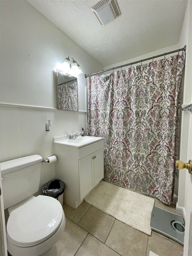 1717 E 20th St, Muncie, IN 47302 - photo 7