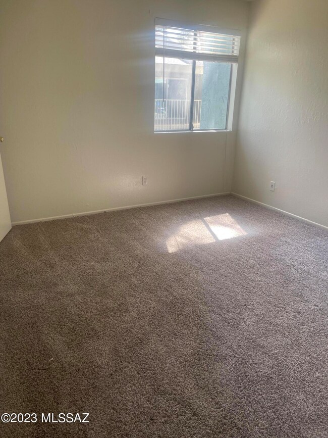 836 S Langley Ave unit 203, Tucson, AZ 85710 - photo 7