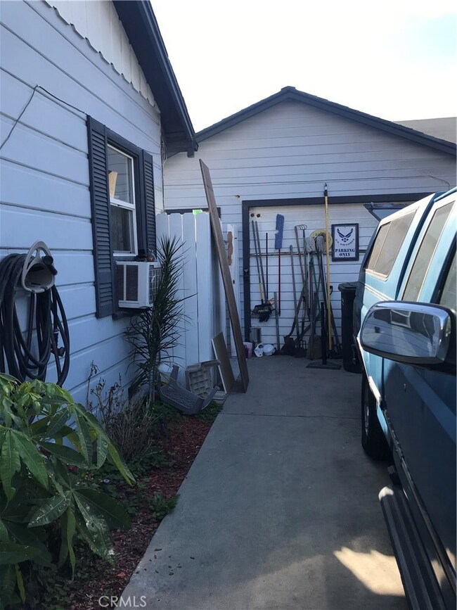 9726 Beverly St, Bellflower, CA 90706 - photo 4