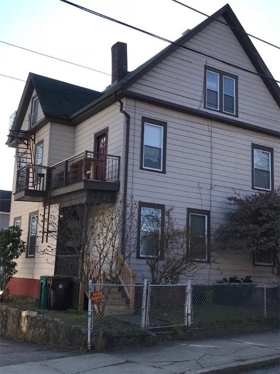 102 Providence St, Woonsocket, RI 02895 - photo 2