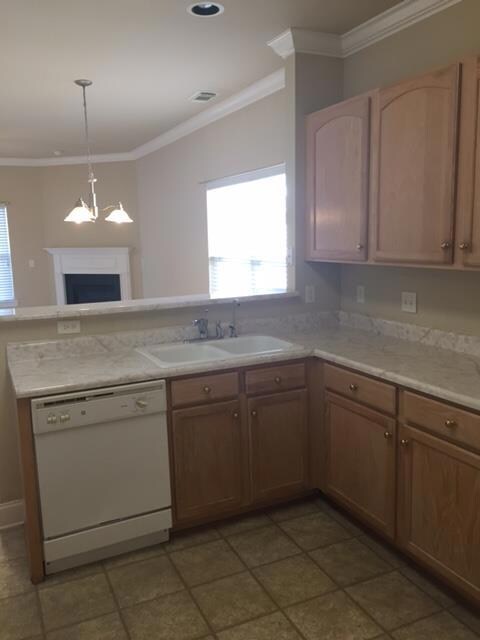 806 Clover Ln, Manchester, TN 37355 - photo 6