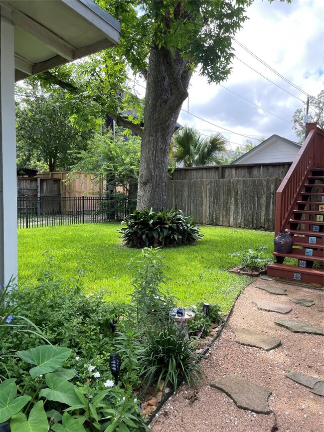 308 E 23rd St, Houston, TX 77008 - photo 3