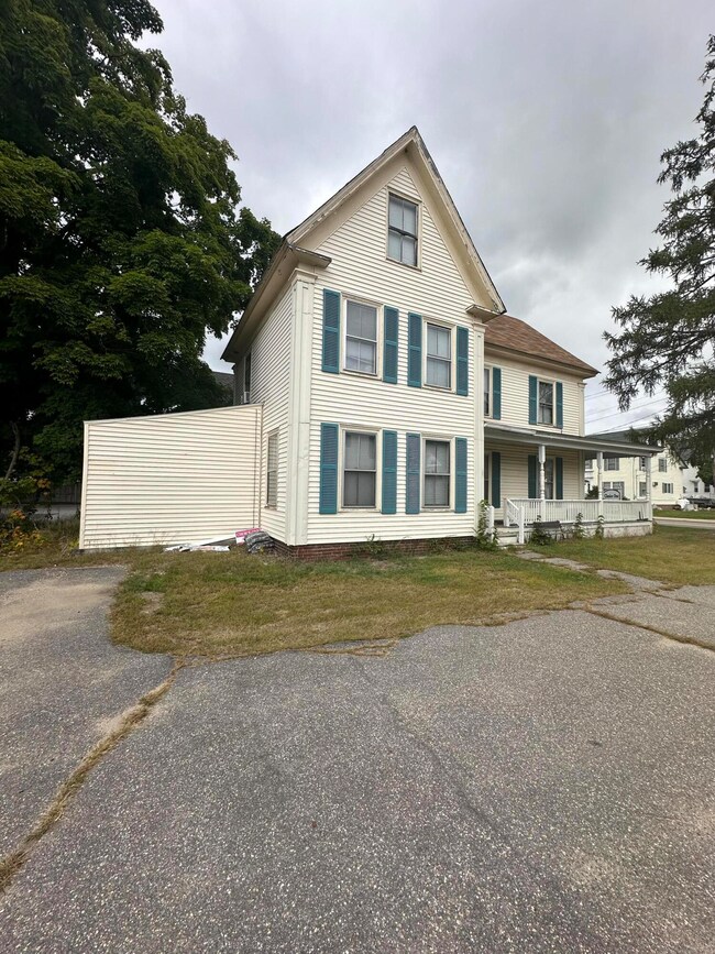 821 Main St, Sanford, ME 04073 - photo 6