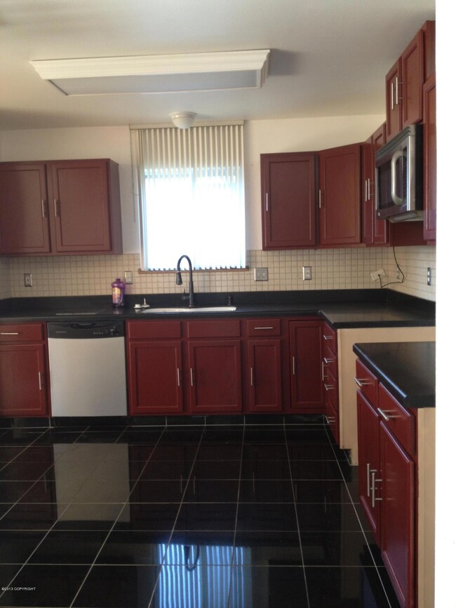 6903 Rovenna St, Anchorage, AK 99518 - photo 4