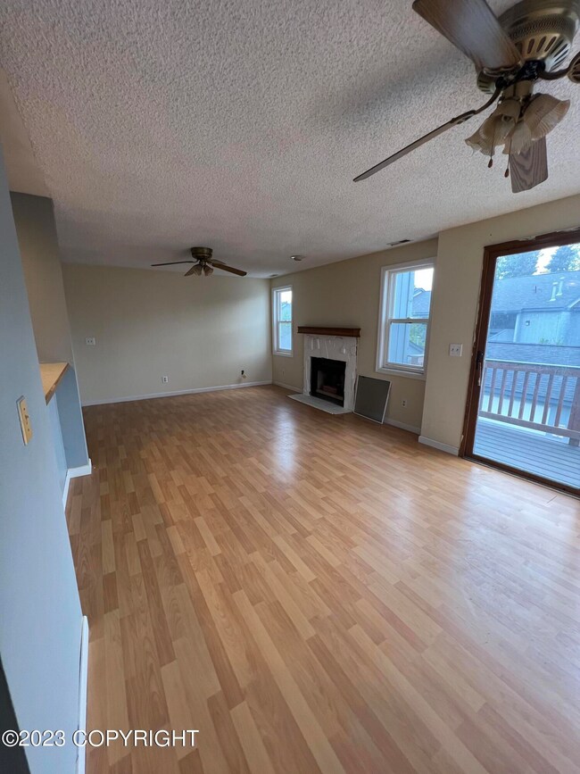 Living room 1