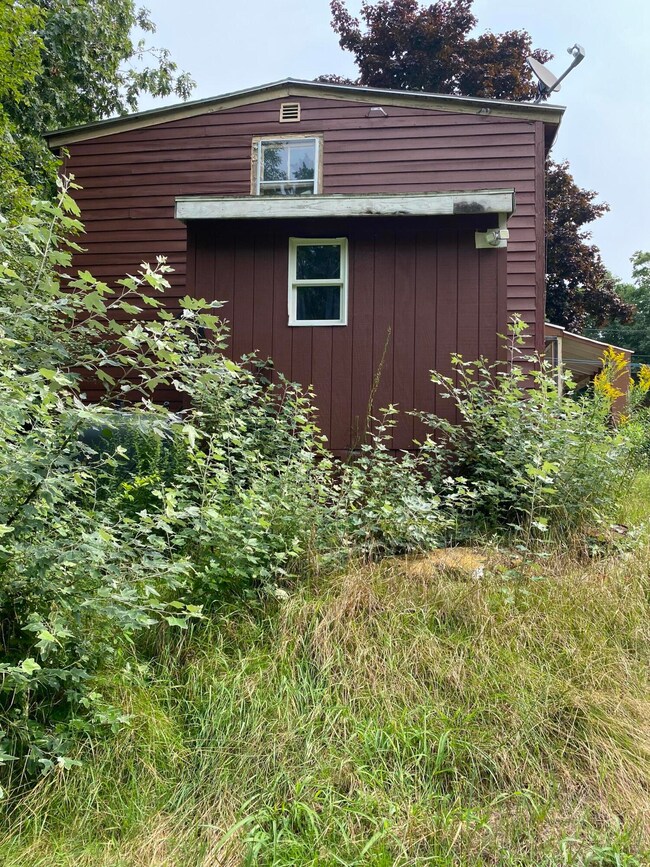 117 Port Road - exterior back view