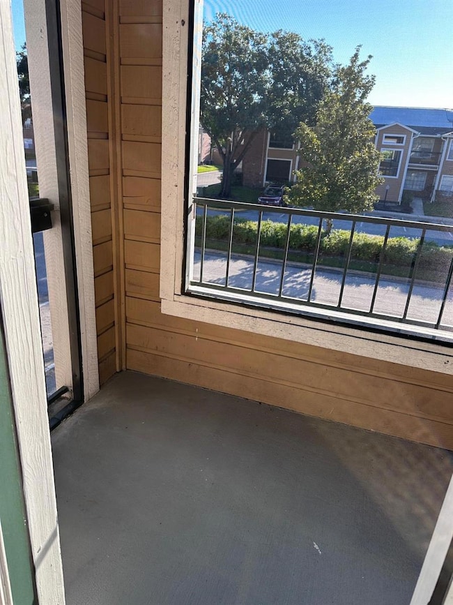 4401 Thornbriar Ln unit 208, Orlando, FL 32822 - photo 2