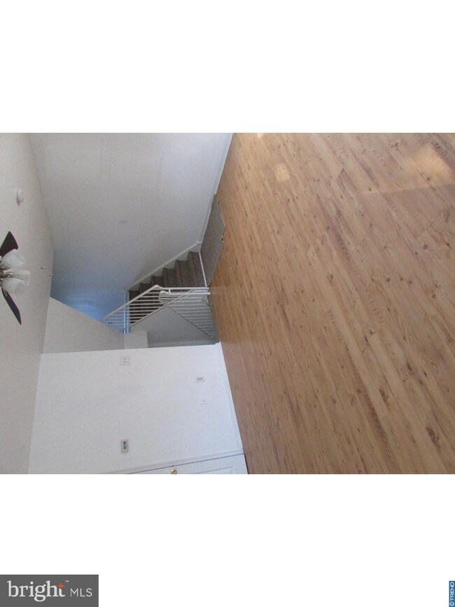 861 Wedgewood Dr, Lansdale, PA 19446 - photo 2