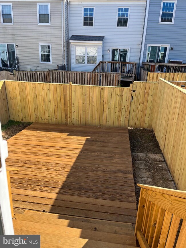 3620 Mcdowell Ct, Dumfries, VA 22026 - photo 7