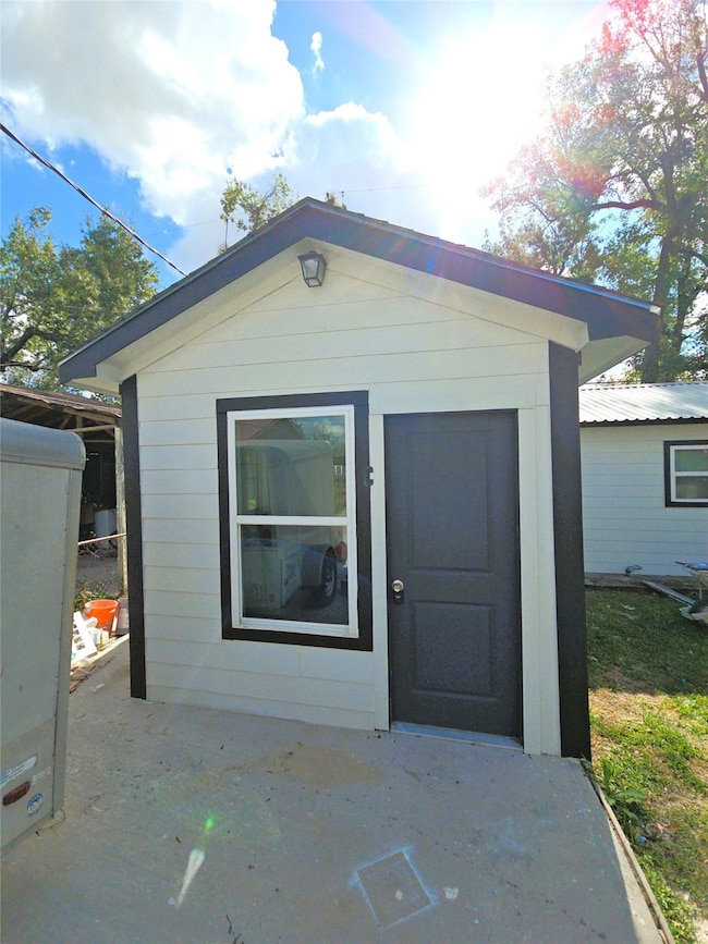 9010 Linda Vista Rd unit C, Houston, TX 77078 - photo 4