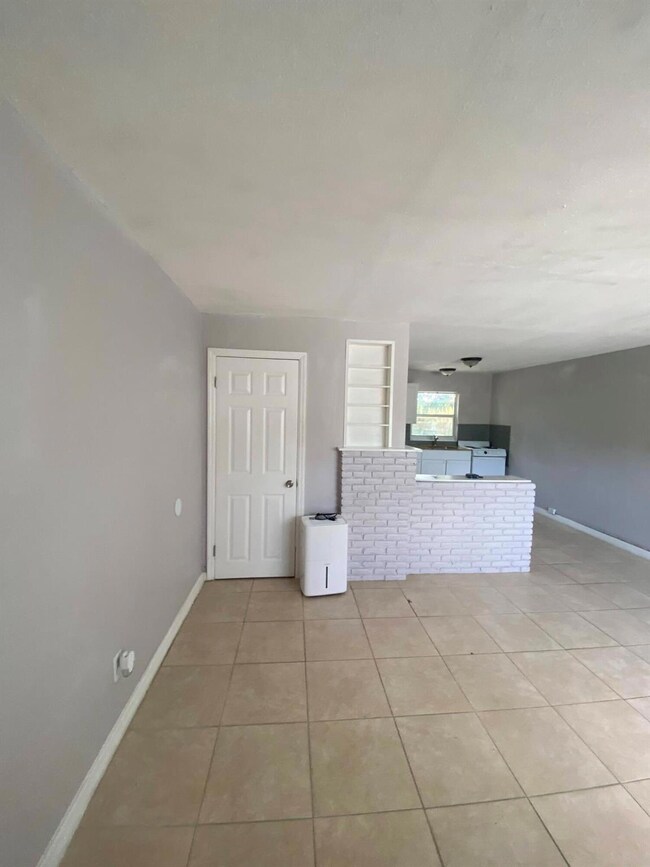 1820 Redbank Rd unit 2, North Palm Beach, FL 33408 - photo 5