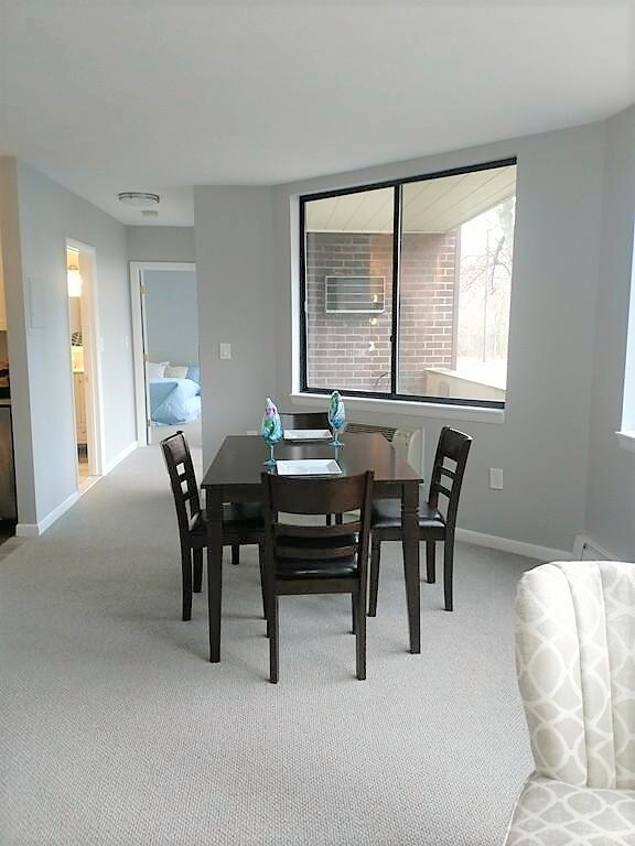 935 Washington St unit 3, Newtonville, MA 02460 - photo 3