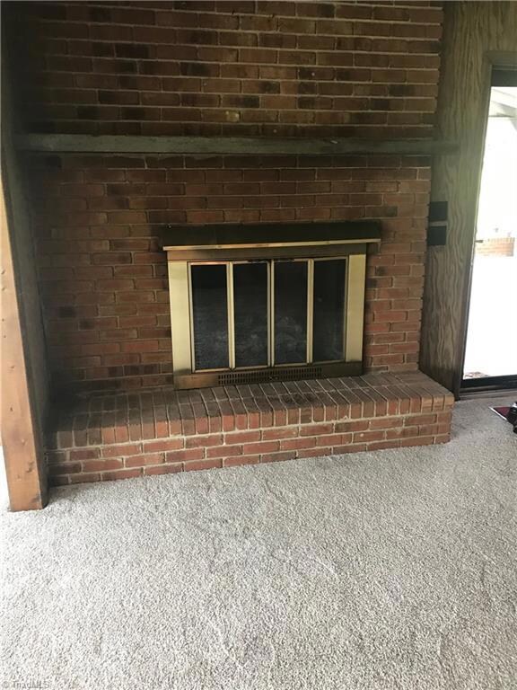 Cozy den area in the Great room/kitchen/Sunroom.