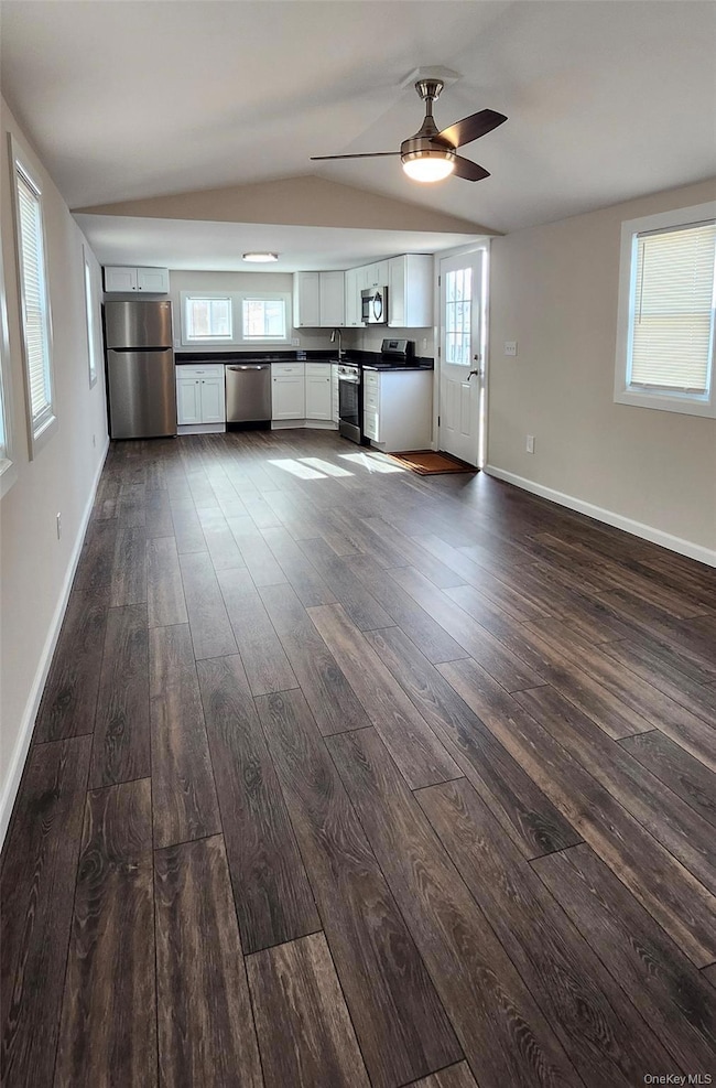 86 Lincoln Ave, Holbrook, NY 11741 - photo 7