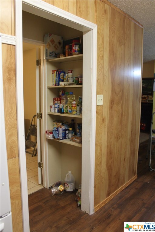 714 Debora St, Troy, TX 76579 - photo 4