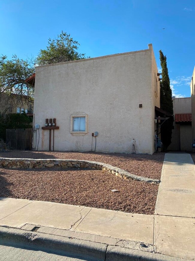 11209 Campestre Ln unit A-G, El Paso, TX 79936 - photo 6