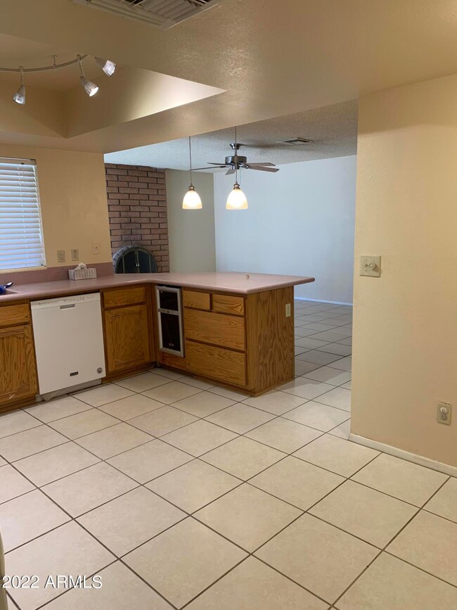 4627 W Puget Ave, Glendale, AZ 85302 - photo 6