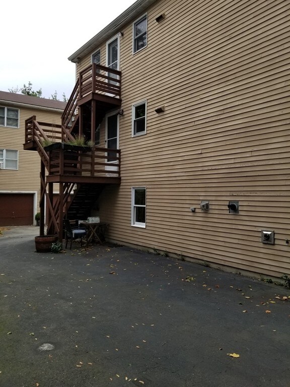 14 Orchard Ave unit B, Waltham, MA 02452 - photo 5