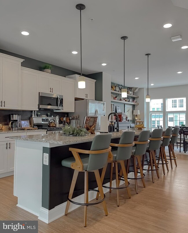 23807 Myrtle Glen Way, California, MD 20619 - photo 2