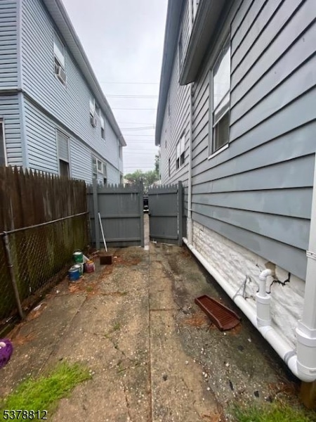 395 E 9th Ave, Roselle, NJ 07203 - photo 2