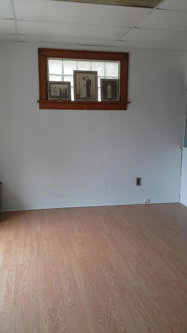 Moler Living room