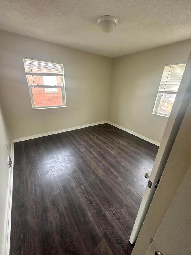 68 N Hampton Rd unit D, Columbus, OH 43213 - photo 6