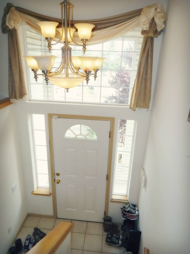 9430 Holly Dr, Everett, WA 98204 - photo 2