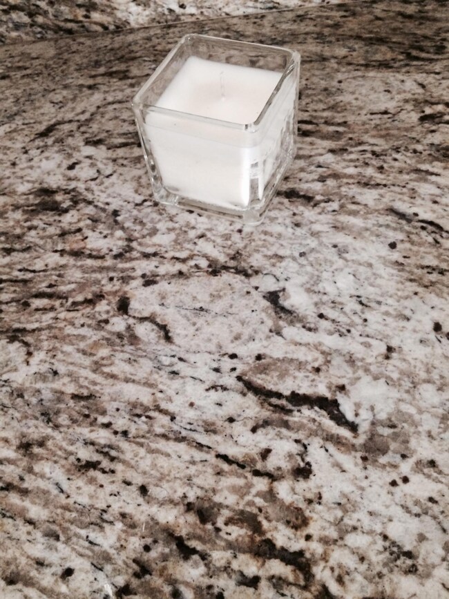 LM Granite Counter