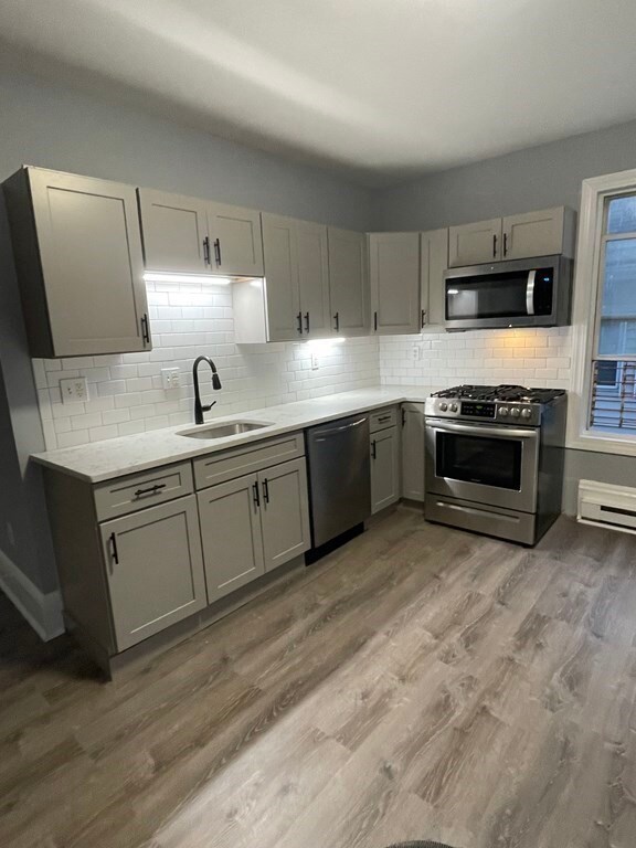 72 Bloomingdale St unit 2, Chelsea, MA 02150 - photo 2