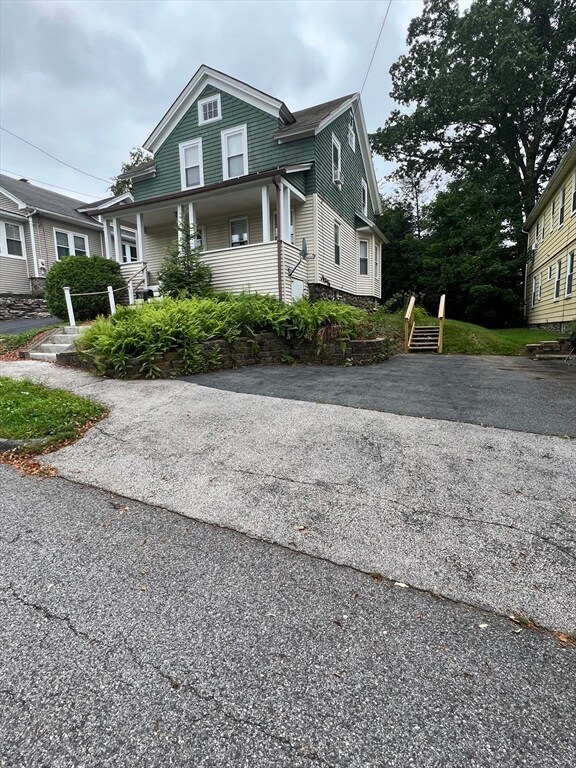 98 Whitmarsh Ave, Worcester, MA 01606 - photo 2