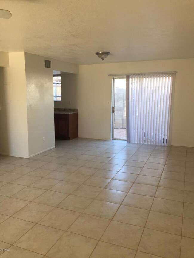 2309 N 28th St unit 5, Phoenix, AZ 85008 - photo 6